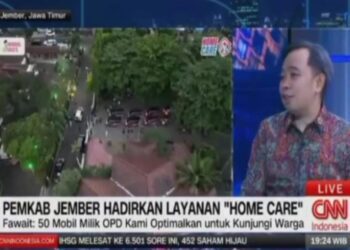 Bupati Jember Gus Fawait saat diwawancarai CNN Indonesia.