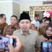 Bupati Jember Muhammad Fawait saat diwawancaiari usai acarapelepasan Peserta Jamnas XII