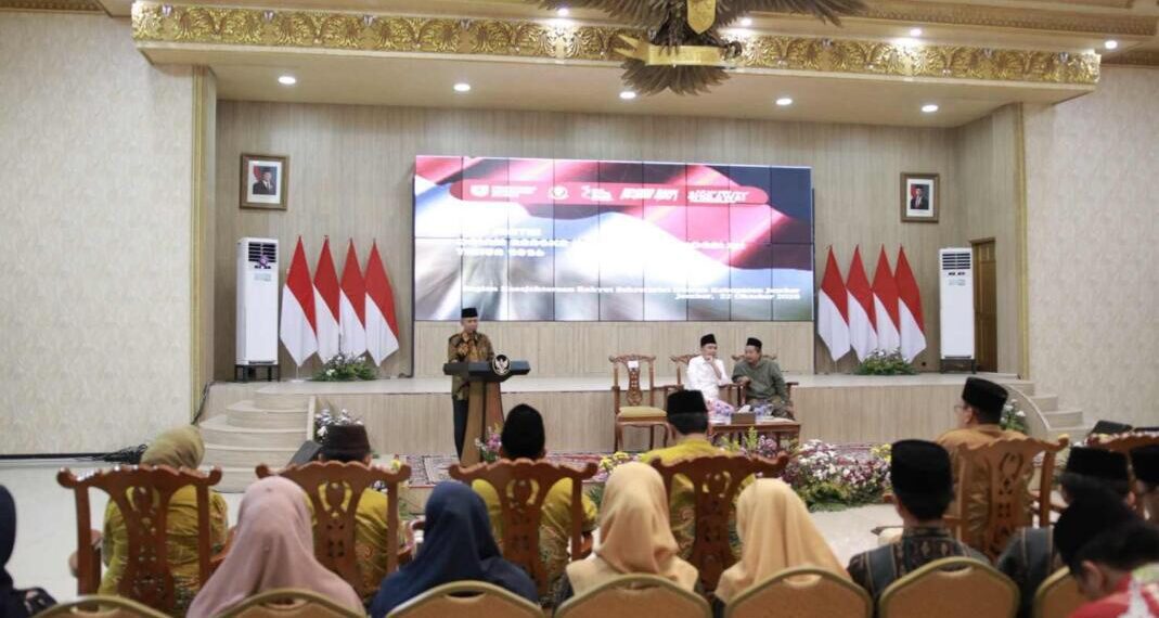 Bupati Jember Muhammad fawait sambutan di pelepasan MTQ XXXI