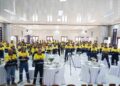 Para Karyawan Merdeka Copper Gold saat merayakan HUT ke 14, (Istimewa)