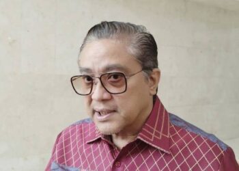 Wakil Ketua Komisi II DPR RI Dede Yusuf saat memberi keterangan di kompleks parlemen, Jakarta, Kamis (24/9/2026). (ANTARA/Bagus Ahmad Rizaldi)