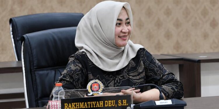 Ketua Komisi I DPRD Kabupaten Bone Bolango, Rakhmatiyah Deu, SH. (Foto:dok)