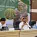 Bupati Boalemo, Rum Pagau, saat memimpin rapat evaluasi dan laporan penggunaan DBH sawit, (Prokopim Boalemo)