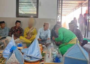 Tahanan ABH di Pohuwato saat melakukan proses pernikahan di Masjid Pohuwato, (Istimewa)