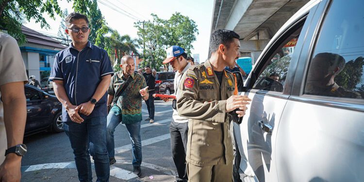 Pengawasan penyaluran BBM subsidi kembali dilakukan Pertamina bersama tim gabungan di SPBU Pettarani, Kota Makassar, Jumat (4/9).