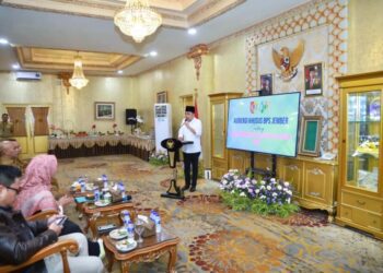 Bupati Jember Muhammad fawait saat audisi dengan BPS di pendopo
