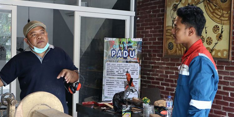 kelompok binaan KALEB Community melalui program Pusat Ajar Disabilitas Unggul (PADU) yang dijalankan Pertamina Patra Niaga Regional Sulawesi melalui Integrated Terminal (IT) Bitung