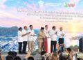 Presiden Prabowo Subianto menekan sirine sebagai tanda peluncuran ekspor perdana baterai kendaraan listrik dan 11 proyek industri di kawasan Indonesia Weda Bay Industrial Park (IWIP), Halmahera Tengah, Maluku Utara, Kamis (8/10/2026). ANTARA/HO-BPMI Sekretariat Presiden