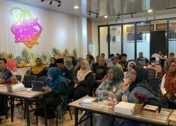 Sosialisasi Rencana Pembangunan Kawasan Perdesaan di Kecamatan Kabila Bone yang digelar di Naffil Cafe dan Resto, Jumat (2/10/2026).