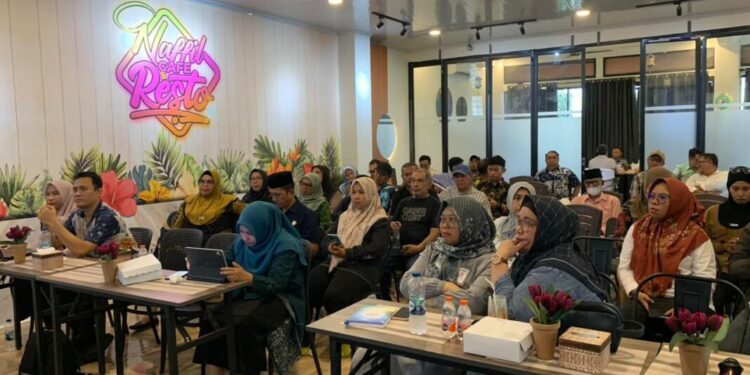 Sosialisasi Rencana Pembangunan Kawasan Perdesaan di Kecamatan Kabila Bone yang digelar di Naffil Cafe dan Resto, Jumat (2/10/2026).