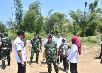 Wakil Bupati Boalemo, Lahmuddin Hambali, menyambut kunjungan Pangdam XIII/Merdeka, (Prokopim Boalemo)