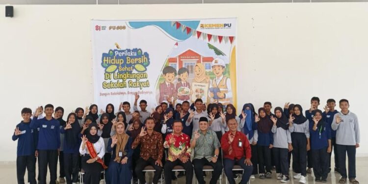 Sosialisasi PIK-R oleh Pemerintah Kabupaten Boalemo melalui DPPKBP3A bersama Kementerian Kependudukan dan Pembangunan Keluarga/BKKBN, (Prokopim Boalemo)