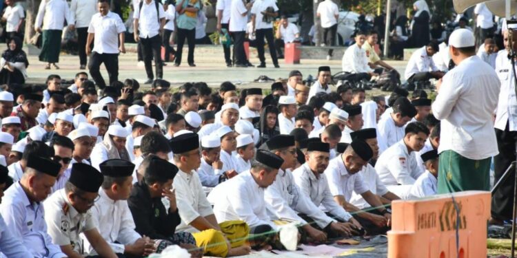 Pemkab Boalemo Gelar sholat istisqa, (Prokopim Boalemo)