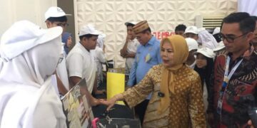 Beragam karya murid Sekolah Nasional Terintegrasi (SNT) 6 Bone Bolango, mulai dari seni tari, robotika hingga aplikasi digital, mencuri perhatian Wakil Gubernur Gorontalo Idah Syahidah Rusli Habibie saat menghadiri Gelar Kriya (Open House) SNT 6 Bone Bolango di Balai Penjaminan Mutu Pendidikan (BPMP) Gorontalo, Jumat (16/10/2026).