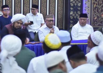 Kegiatan yang mengusung tema 'Menjemput Hikmah, Menguatkan Ukhuwah' turut dihadiri Bupati Gorontalo Sofyan Puhi, Wakil Bupati Tonny S. Junus di Masjid Agung Baiturrahman Limboto, Ahad (18/10/2026).