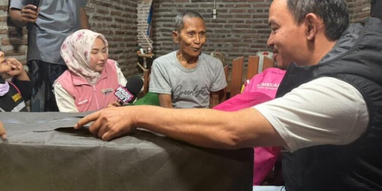 Kepala dinas Sosial Berama Tim wadul Gus'e gerak cepet datangi warga luka kronis di kaki selama 15 tahun