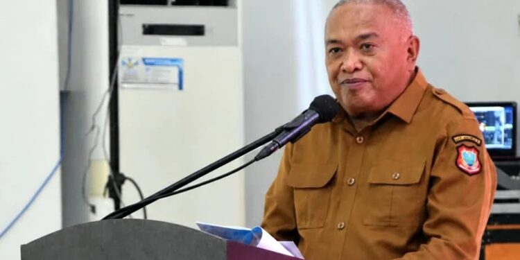 Wakil Bupati Gorontalo Tonny S Junus saat membuka dialog kebangsaan tingkat Kabupaten Gorontalo, Selasa (20/10/2026).